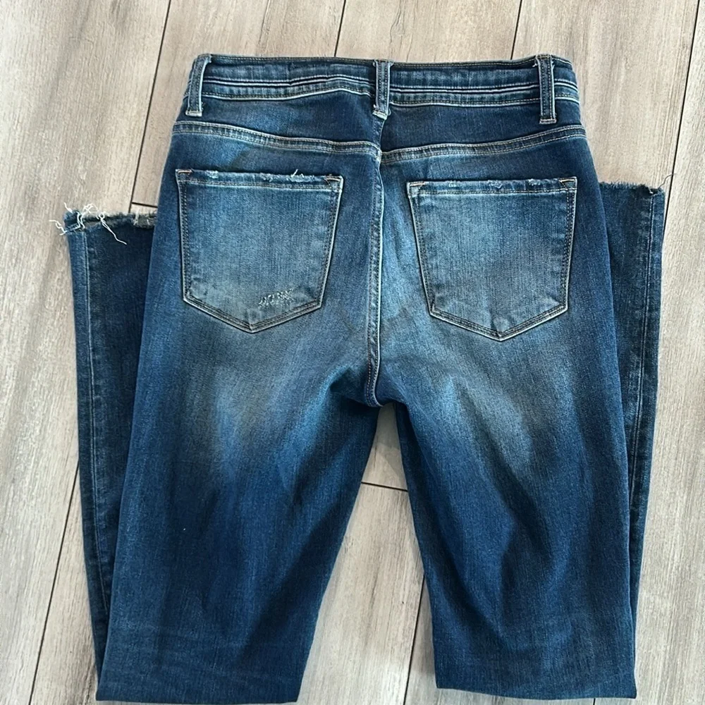 Bridge By Gly mid rise skinny jeans distressed size 28